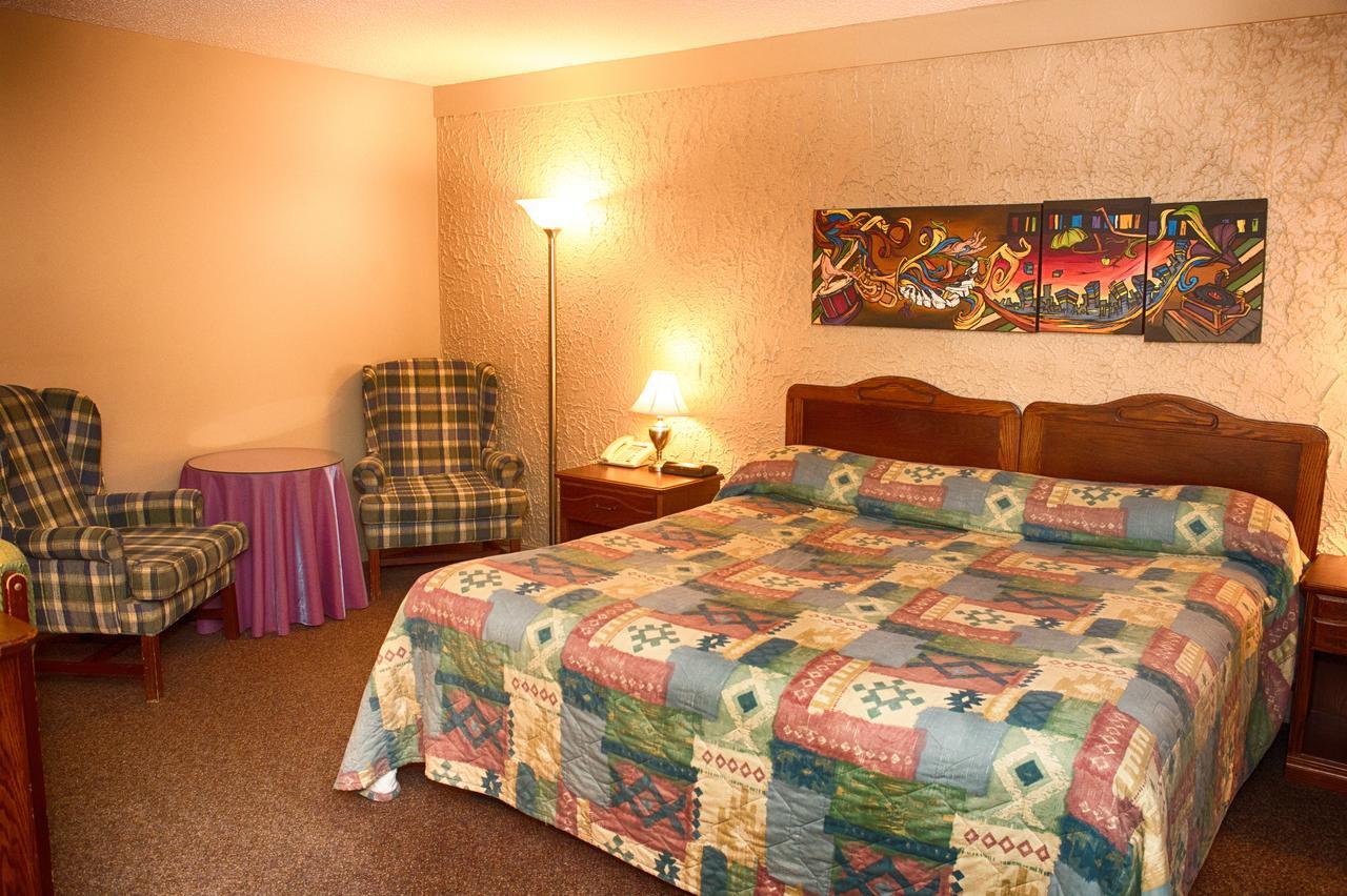 Bella Vista Inn Humboldt الغرفة الصورة